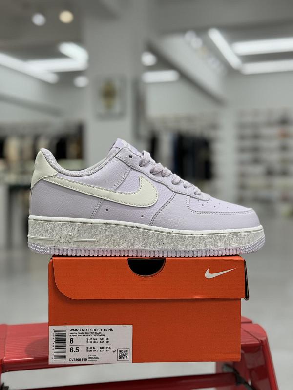 NIKE AIR FORCE 1 (172)