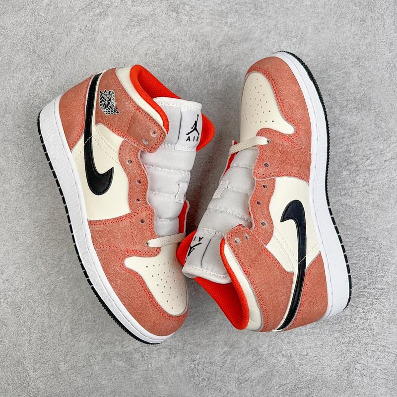 NIKE JORDAN 1 (321)