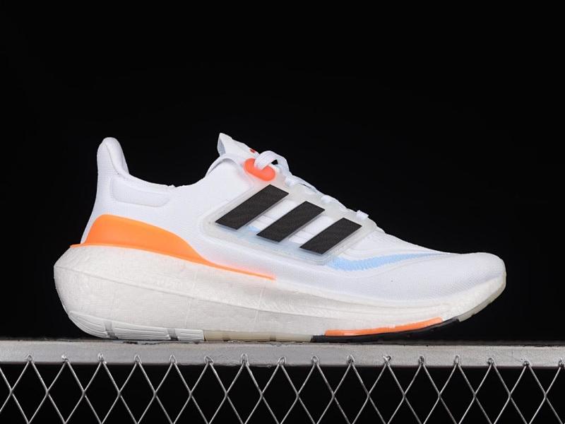 ADIDAS ULTRABOOST (19)
