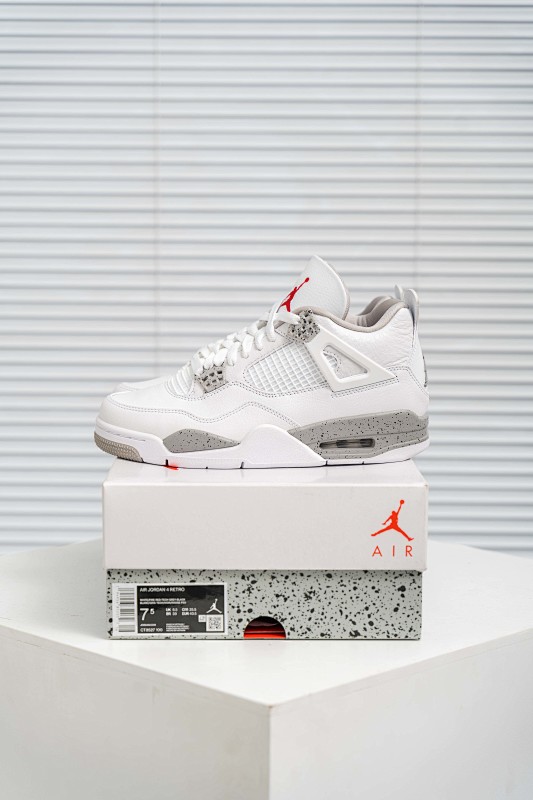 NIKE JORDAN 4 (24)