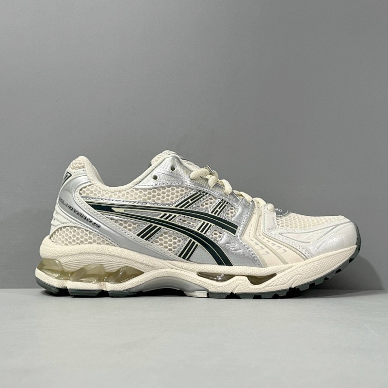 ASICS SHOES (34)