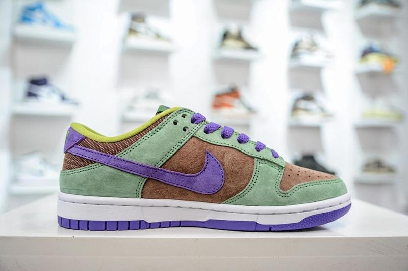 NIKE DUNK VT BATCH (180)