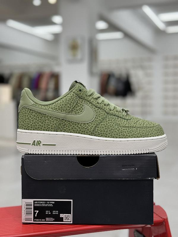 NIKE AIR FORCE 1 (65)