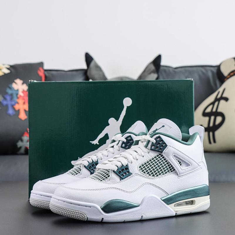 NIKE JORDAN 4 (245)