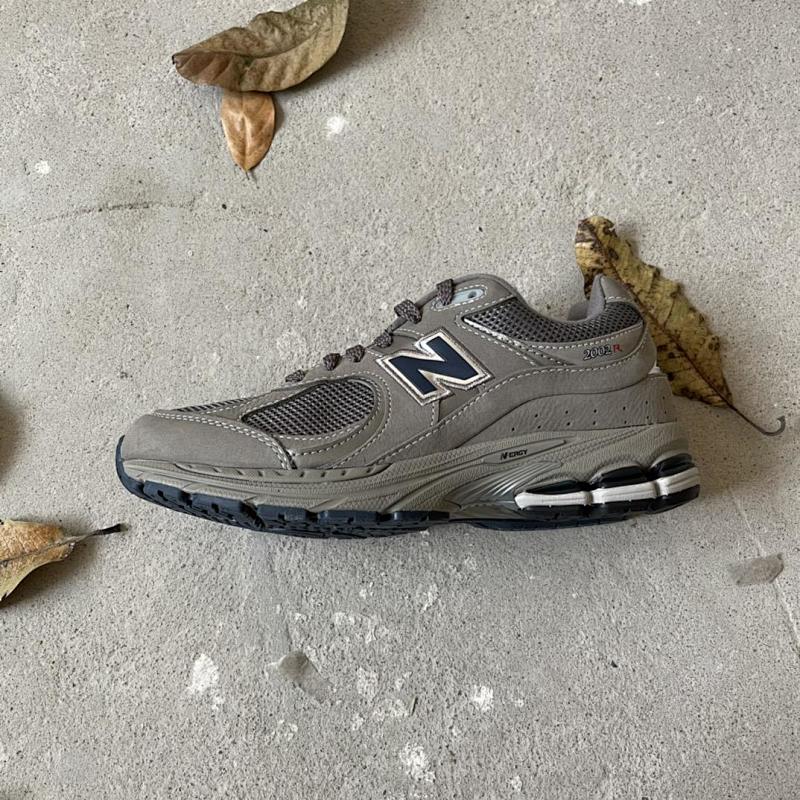 NEW BALANCE 2002 (13)
