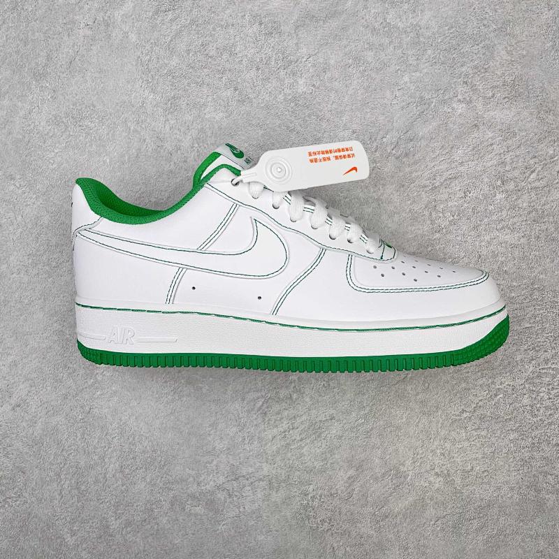NIKE AIR FORCE 1 (239)