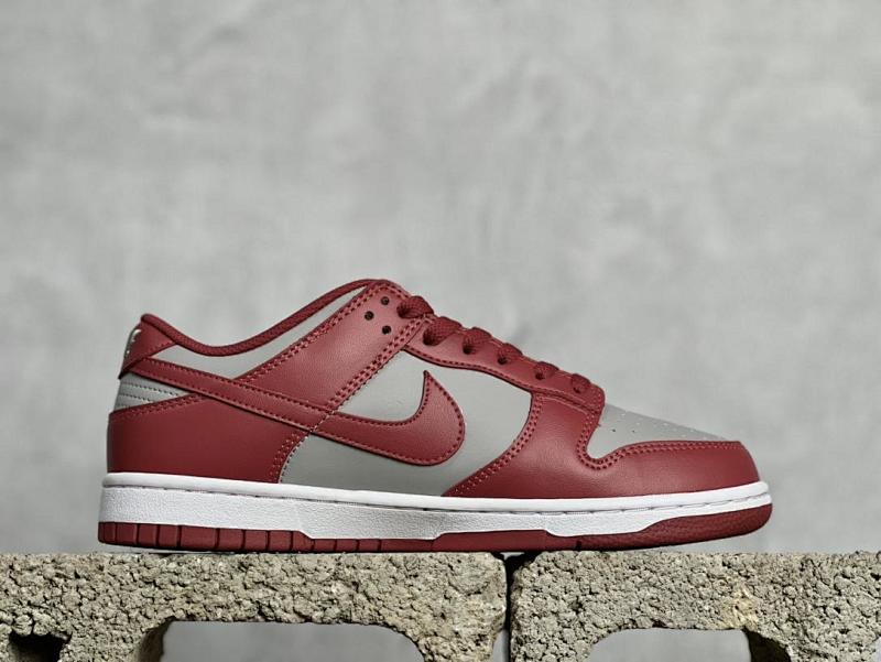 NIKE DUNK VT BATCH (240)