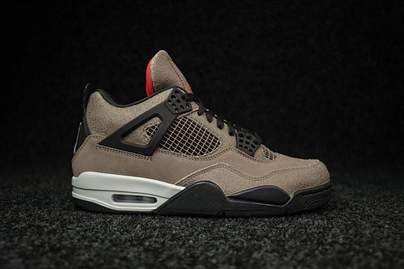 NIKE JORDAN 4 (98)
