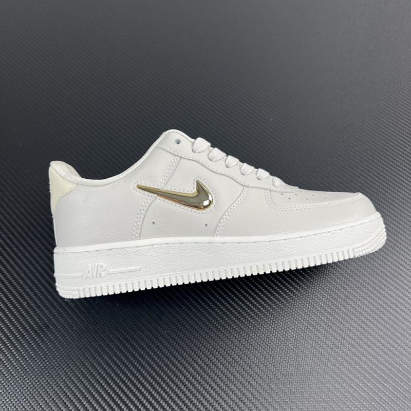NIKE AIR FORCE 1 (253)