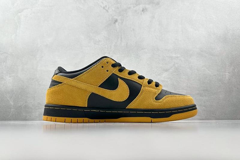 NIKE DUNK VT BATCH (99)