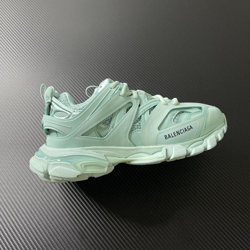 BALENCIAGA TRACK (24)
