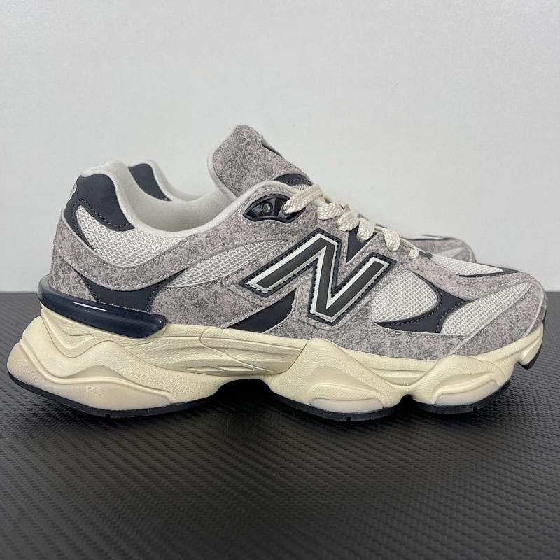 NEW BALANCE 9060 (55)
