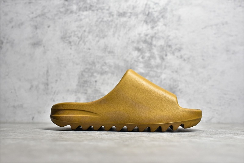 YEEZY SLIDE (5)