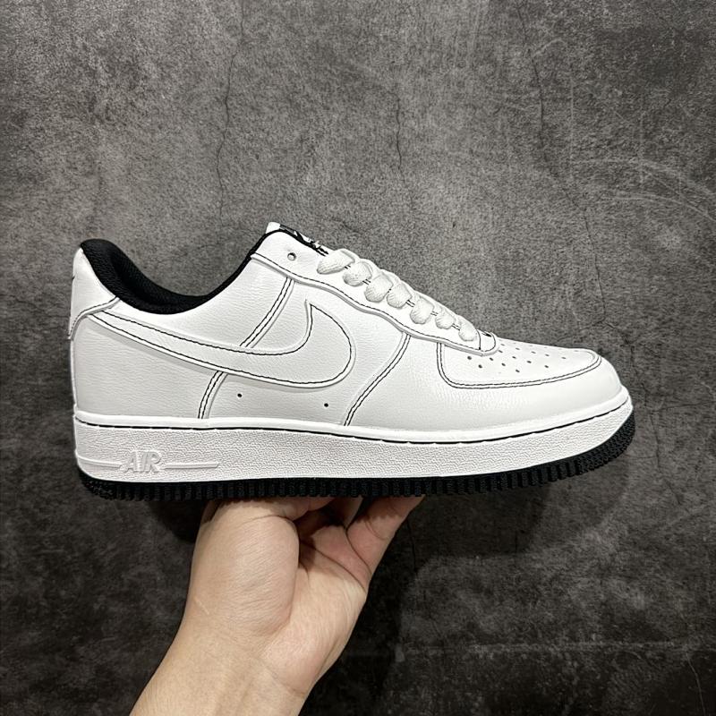 NIKE AIR FORCE 1 (238)
