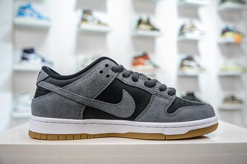 NIKE DUNK VT BATCH (60)