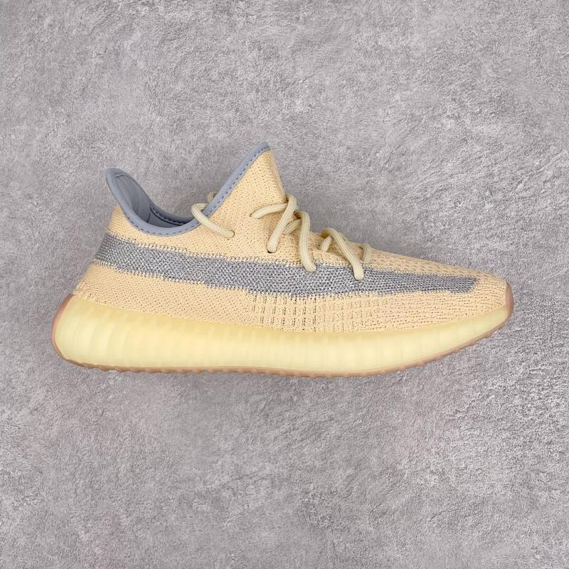 YEEZY 350 (38)