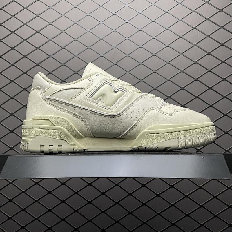 NEW BALANCE 550 (52)