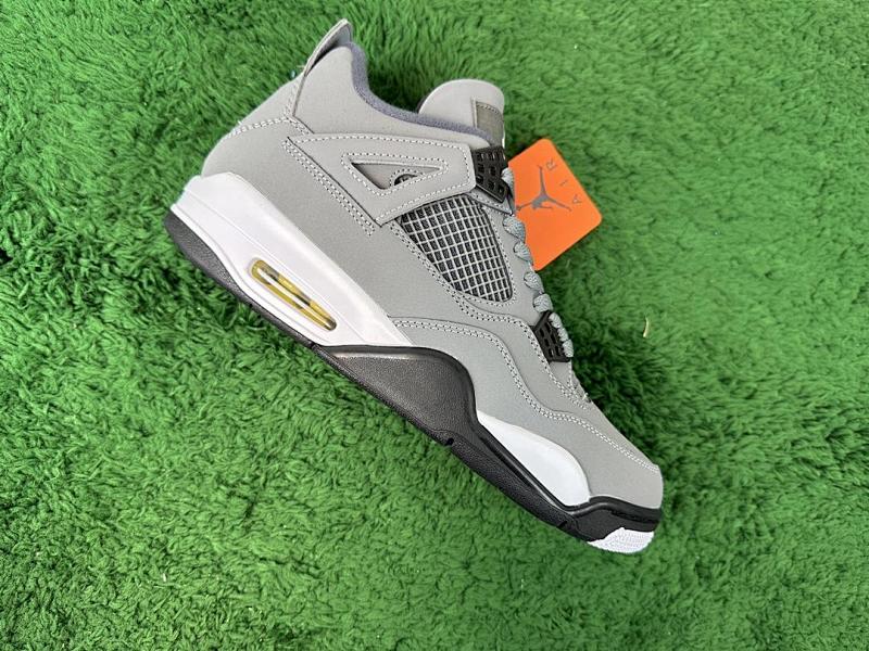 NIKE JORDAN 4 (143)
