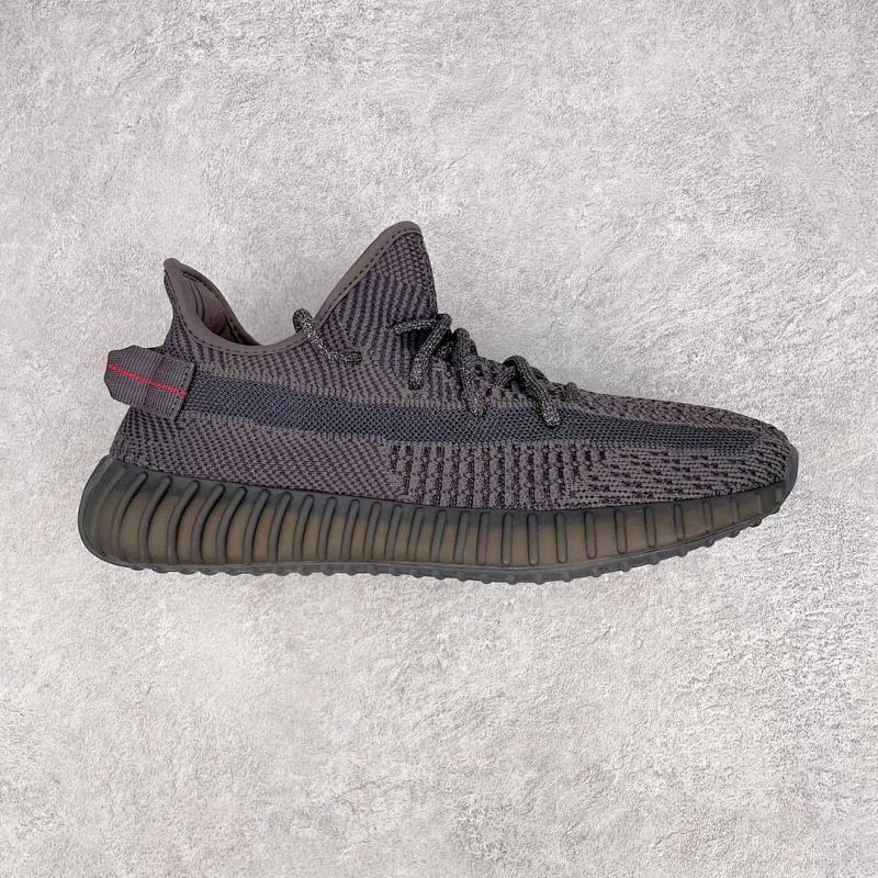 YEEZY 350 (53)
