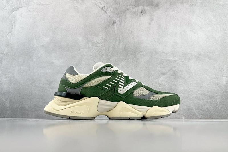 NEW BALANCE 9060 (49)