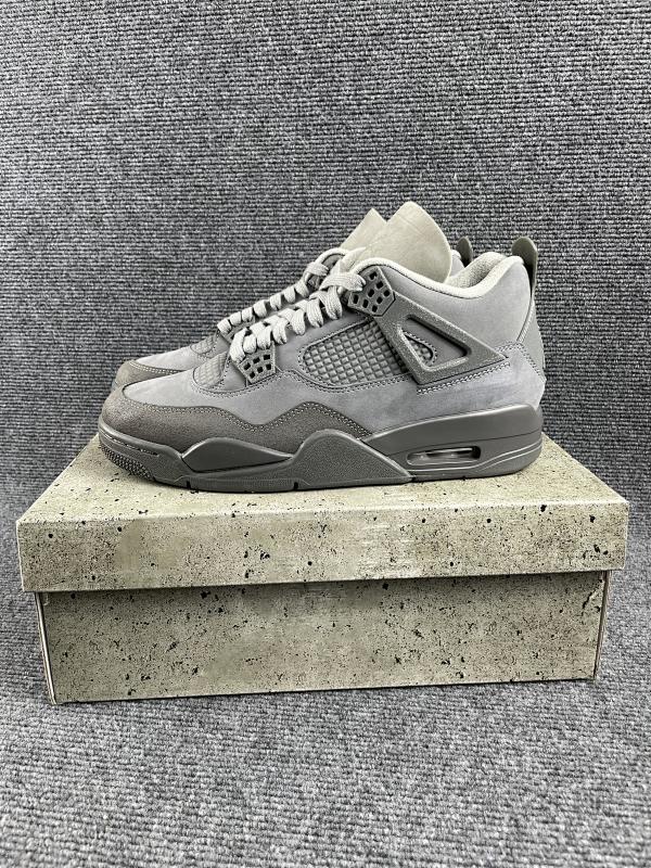 NIKE JORDAN 4 (2)