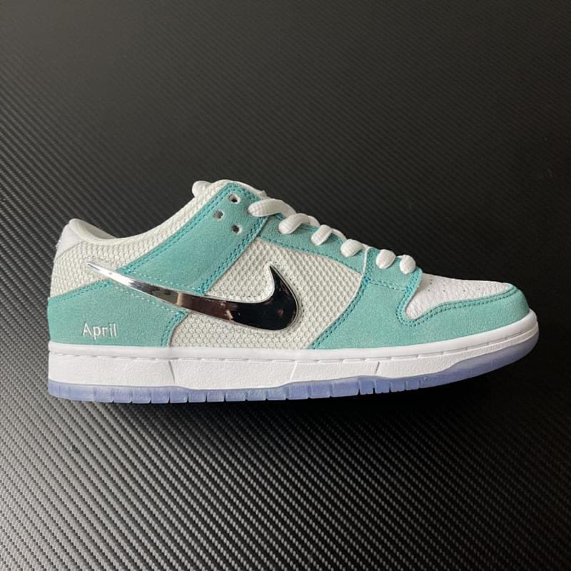 NIKE DUNK M BATCH (11)