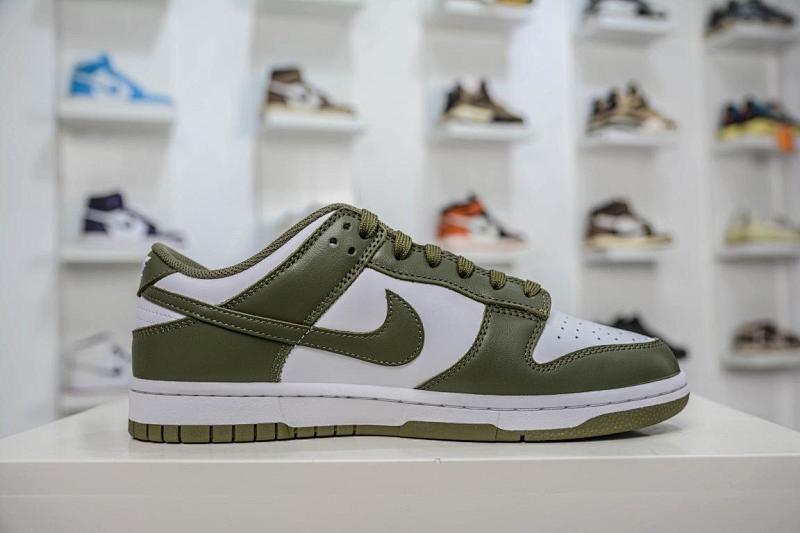 NIKE DUNK VT BATCH (154)