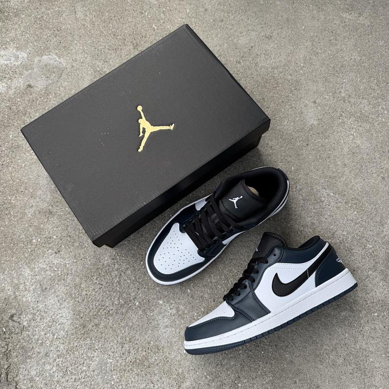 NIKE JORDAN 1 (191)