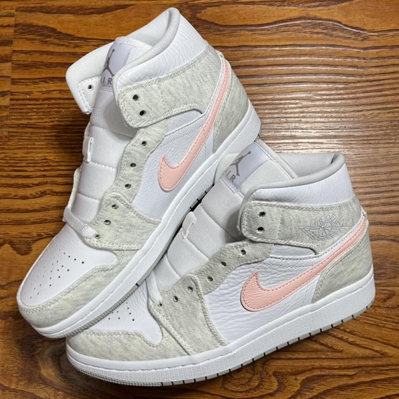 NIKE JORDAN 1 (394)