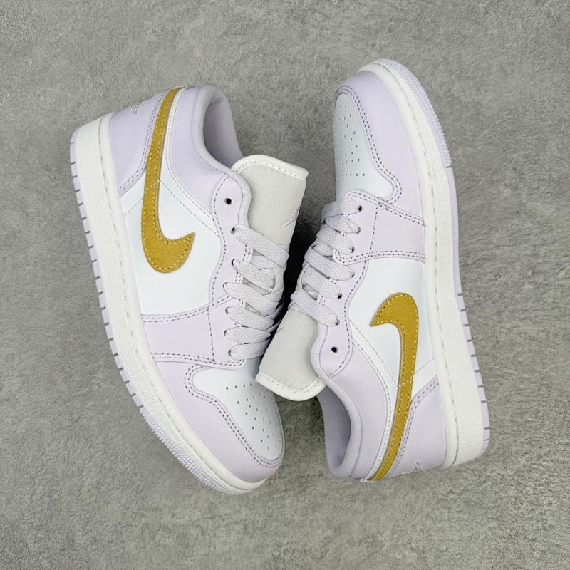 NIKE JORDAN 1 (527)