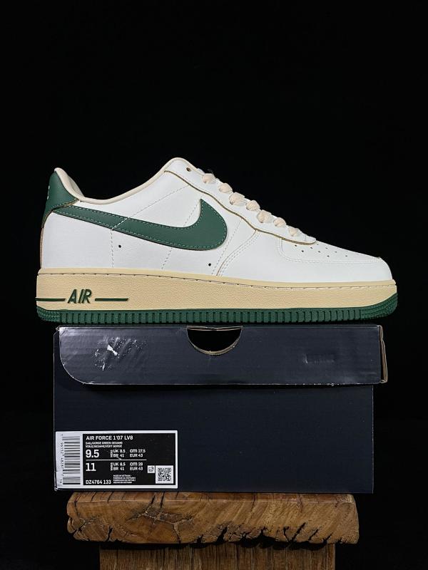 NIKE AIR FORCE 1 (151)