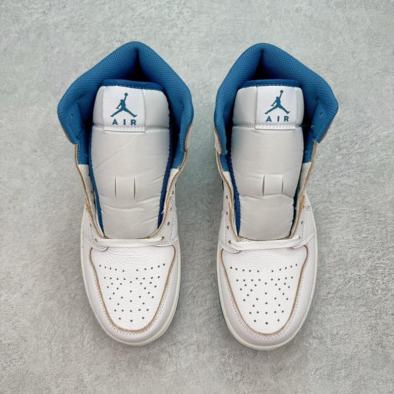 NIKE JORDAN 1 (310)