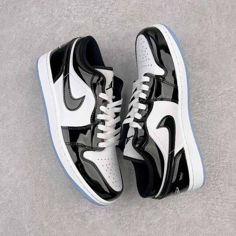 NIKE JORDAN 1 (433)