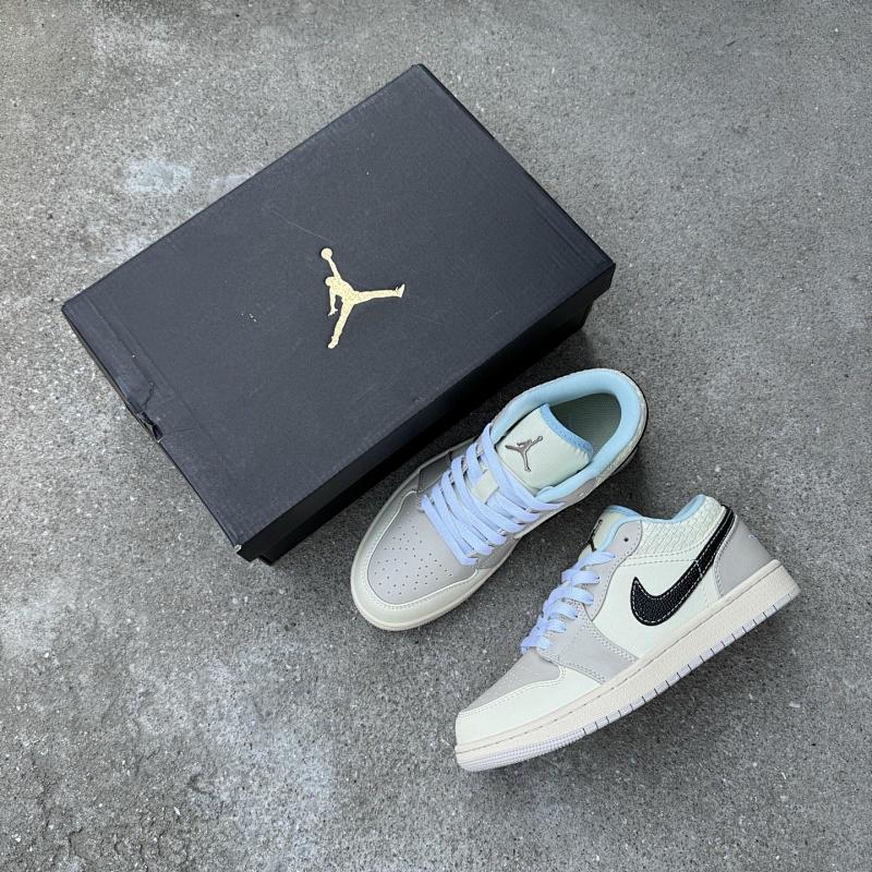 NIKE JORDAN 1 (89)