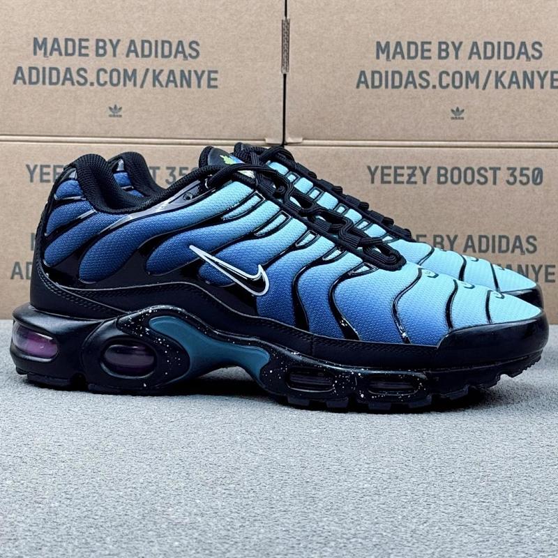 NIKE AIRMAX TN PLUS (17)