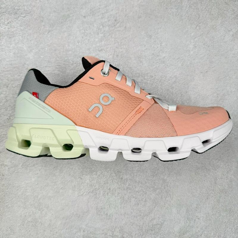 ON CLOUD SHOES (7)