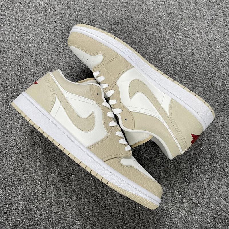 NIKE JORDAN 1 (518)