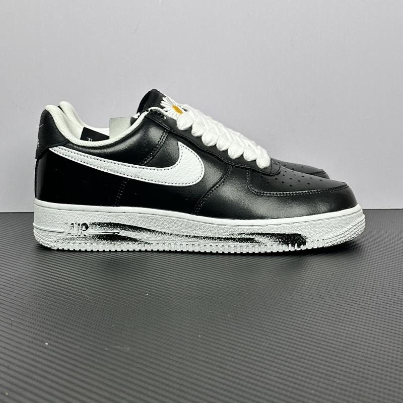 NIKE AIR FORCE 1 (529)