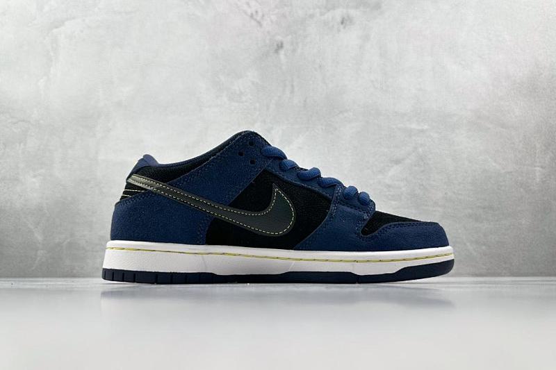 NIKE DUNK VT BATCH (102)