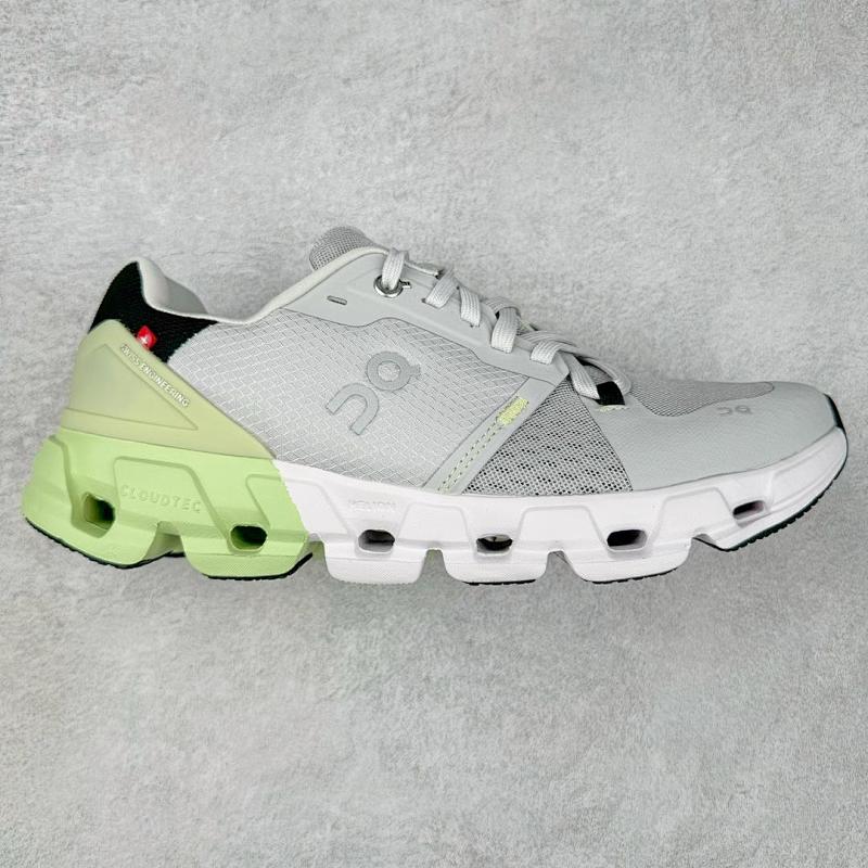 ON CLOUD SHOES (6)