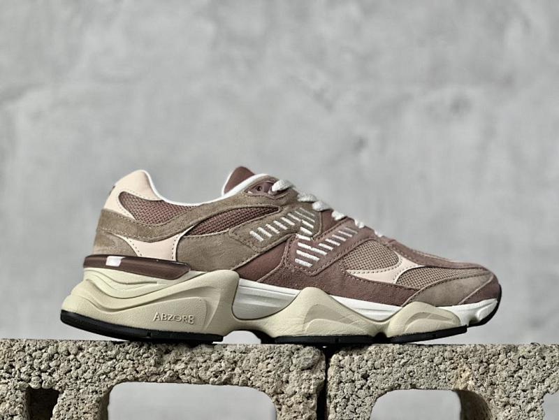 NEW BALANCE 9060 (96)