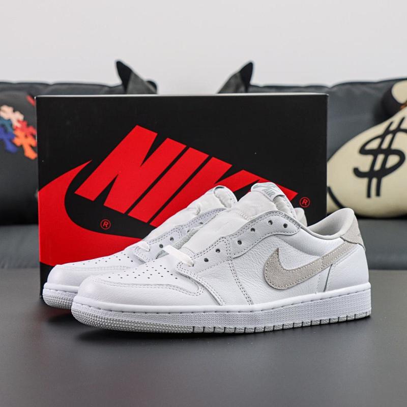 NIKE JORDAN 1 (595)
