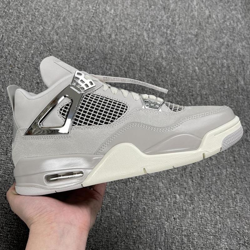 NIKE JORDAN 4 (106)