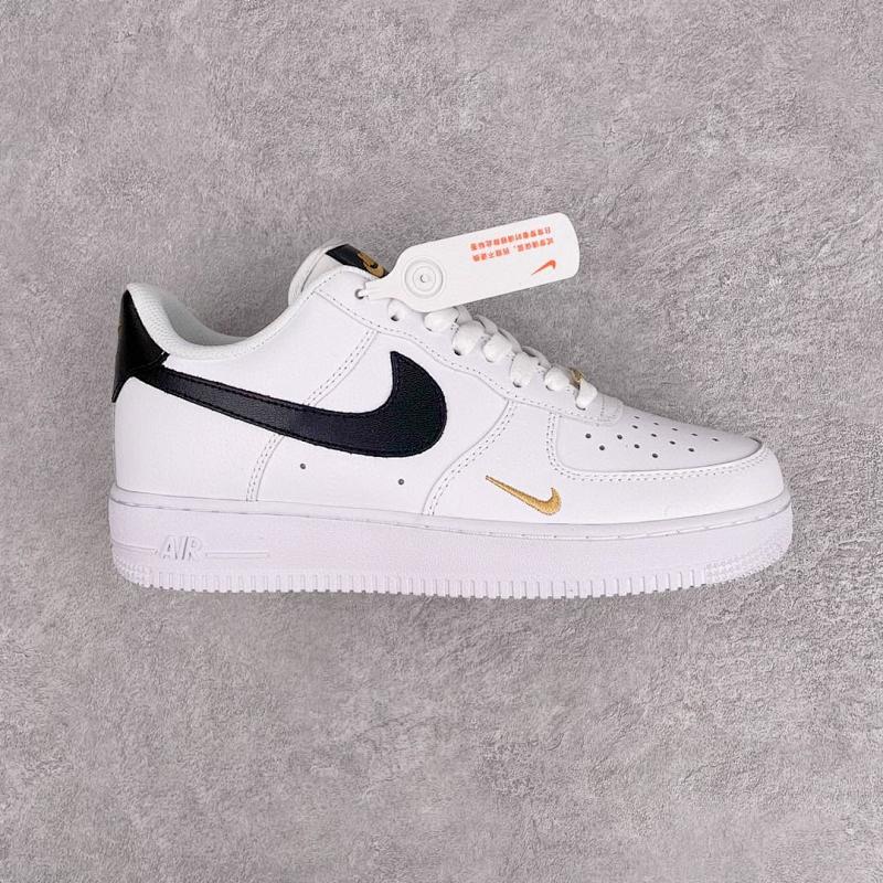 NIKE AIR FORCE 1 (233)