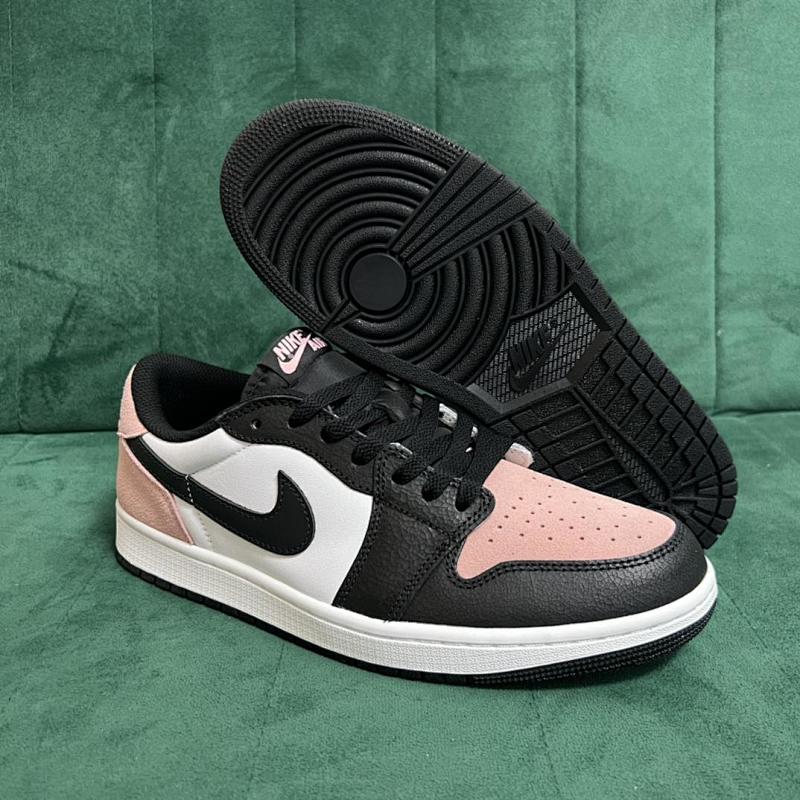 NIKE JORDAN 1 (303)