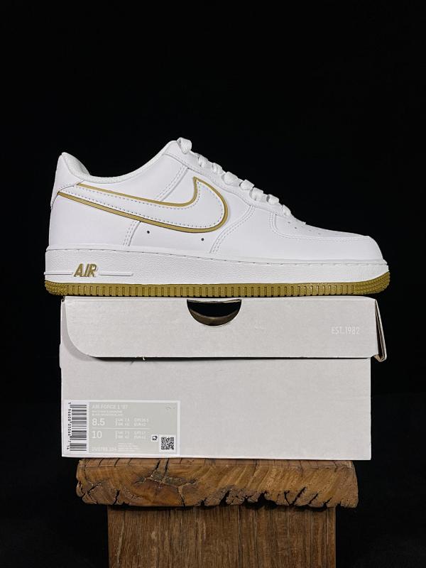 NIKE AIR FORCE 1 (177)
