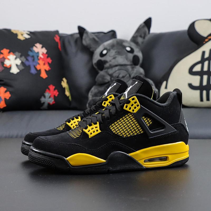 NIKE JORDAN 4 (66)