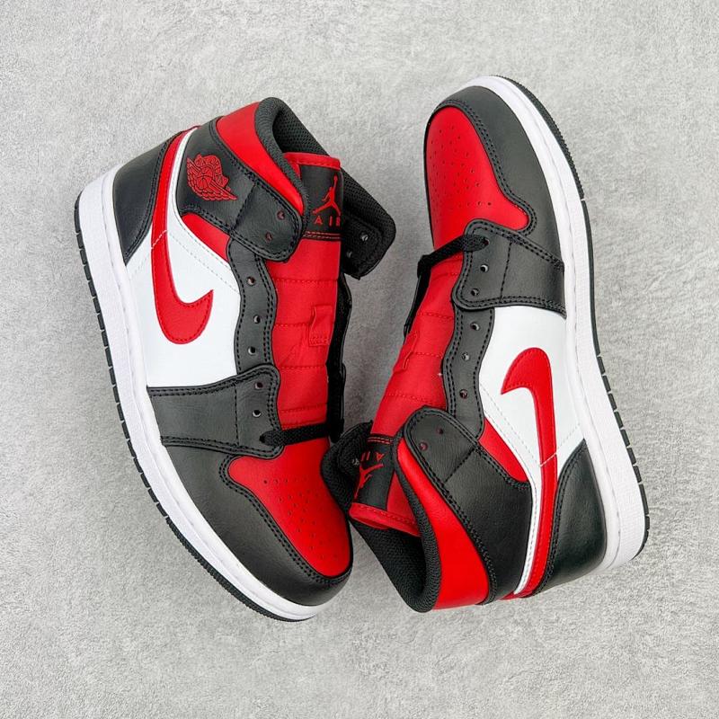 NIKE JORDAN 1 (368)