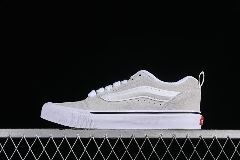 VANS (17)