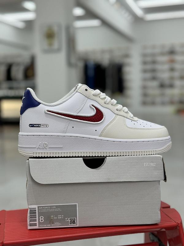 NIKE AIR FORCE 1 (61)